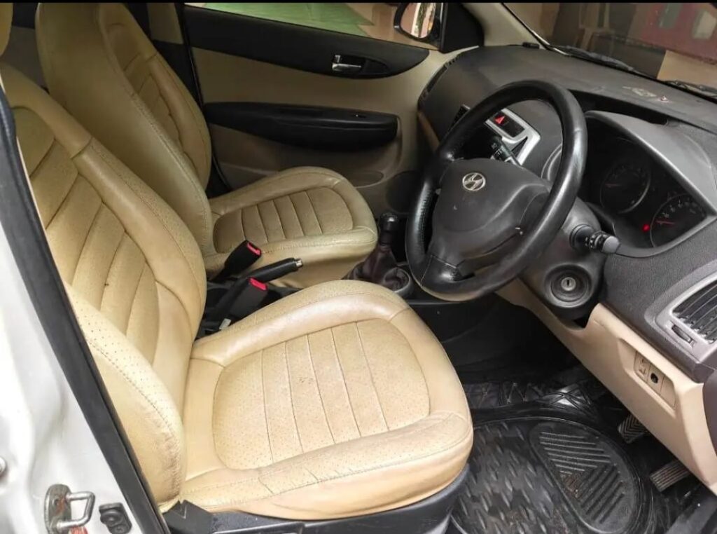 ✅ Leather Seats